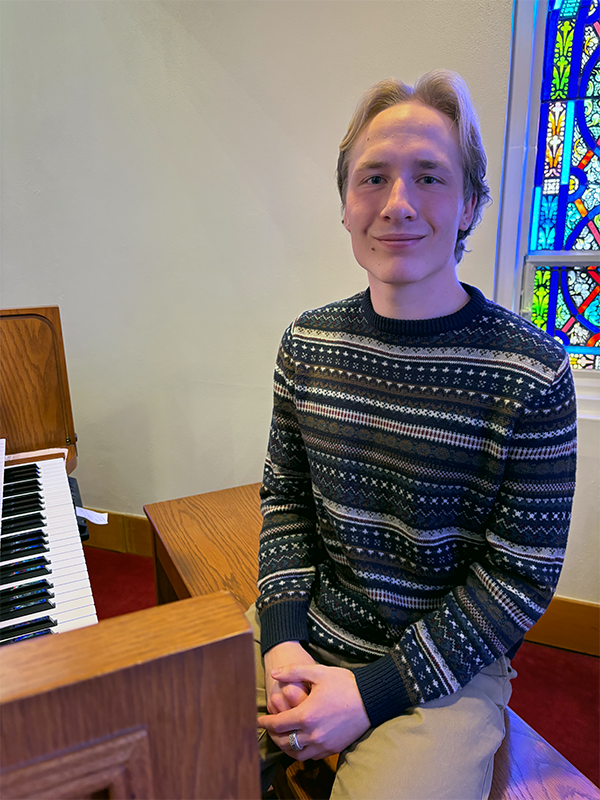 Ryan Kost, Organist